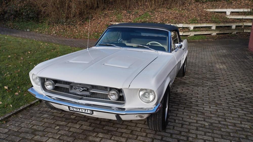 Ford Mustang Cabriolet 289er ab MFK