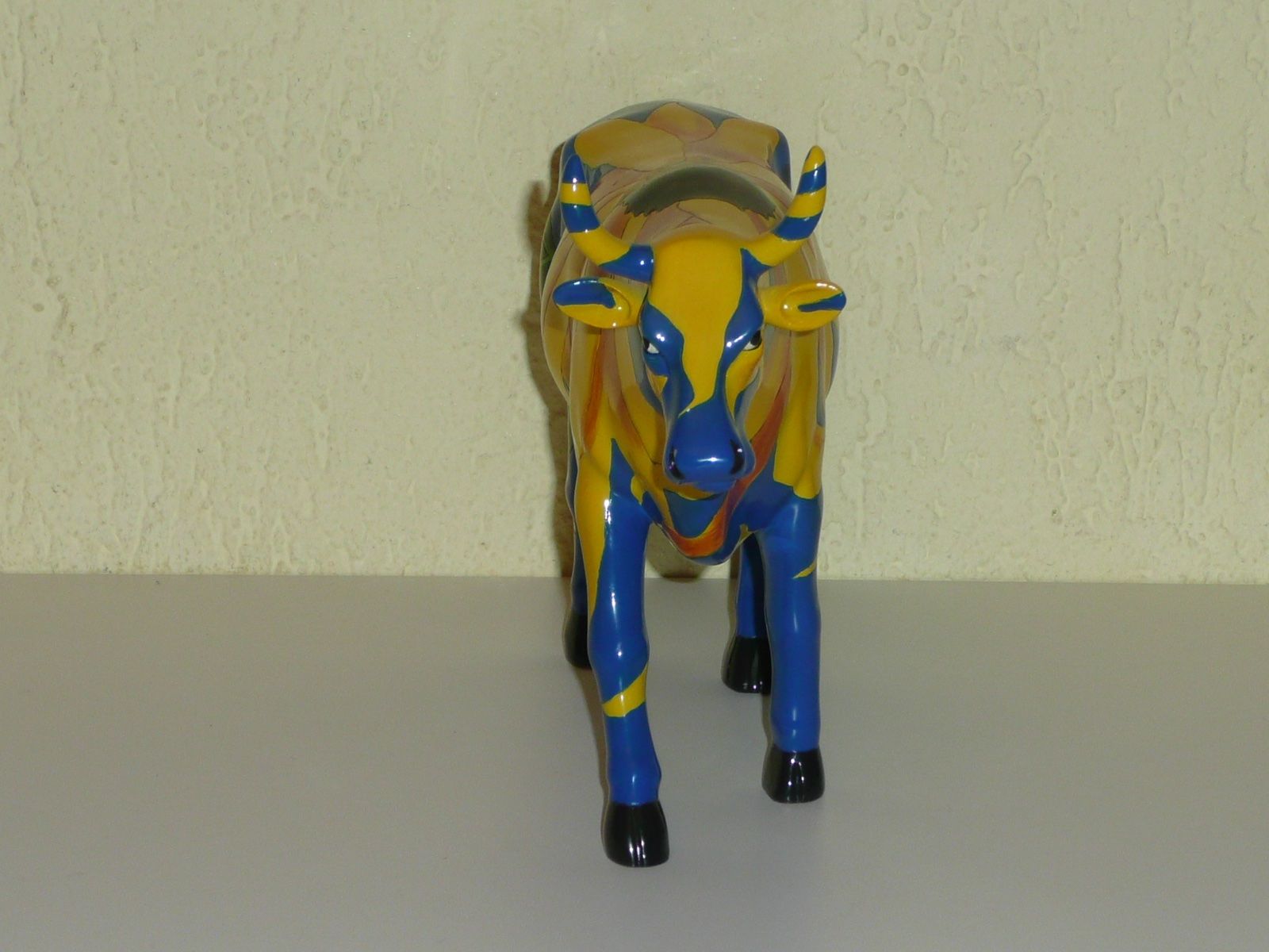Statuette: Künstler " Kuh " 1,54 Kg – Nuovo (secondo la descrizione) da Kriens venduto da Taurus12 3