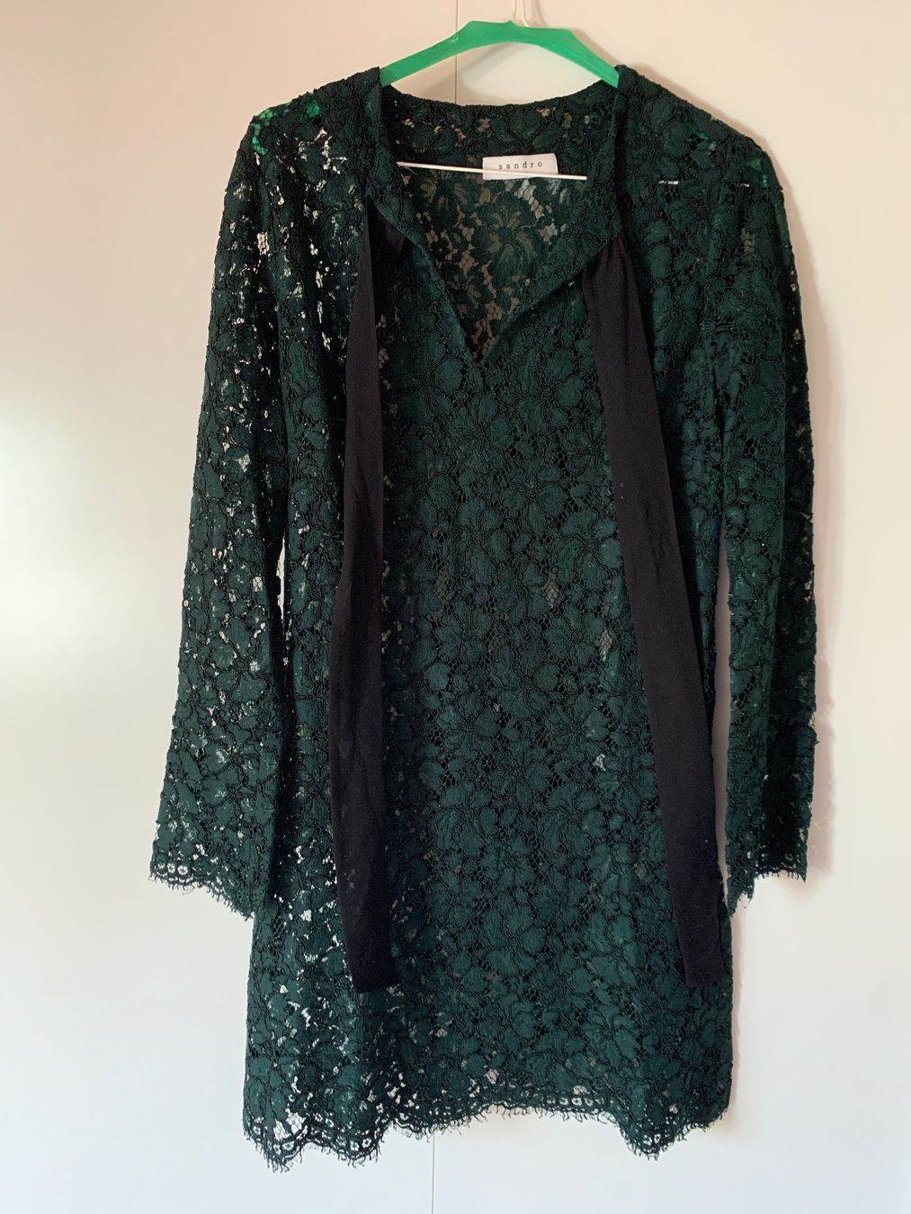 Sandro Vestiti: Kleid von Sandro Grösse 2 – Usato da Zollikerberg venduto da les_j8fw