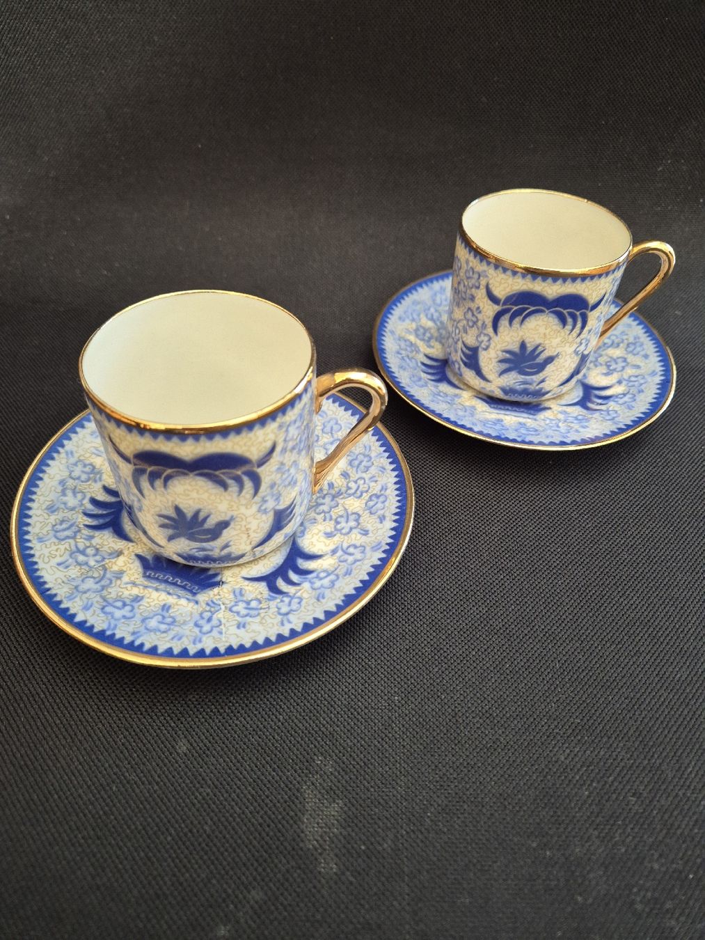 Iittala Tazze: Arabia SheFoo 2 Mokkatassen – Usato da Oberdiessbach venduto da Finland1977