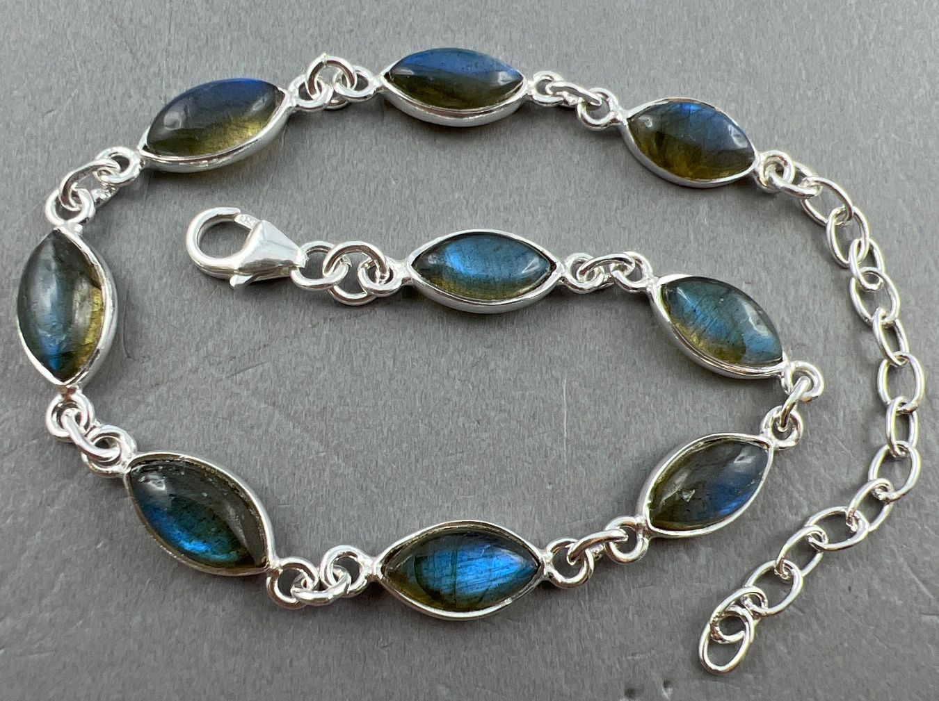 Armbänder & -reifen: Armkette 925 Silber – Gebraucht aus Niederuzwil von leo_8857