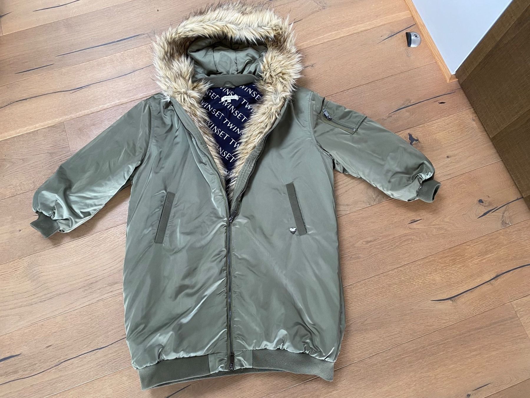 Twinset Giacche & Cappotti: Mädchen Parka TWINSET Gr. 12/152 – Usato da Richterswil venduto da Busanca