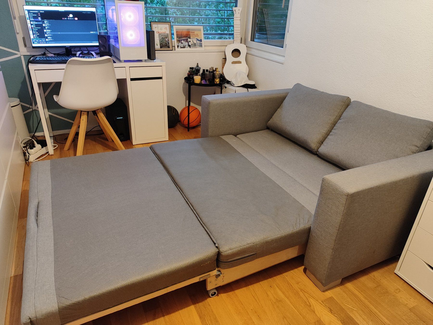 Divani: Bettsofa - Ausziehbares Sofa mit Bettfunktion – Usato da Merenschwand venduto da palyaa 1