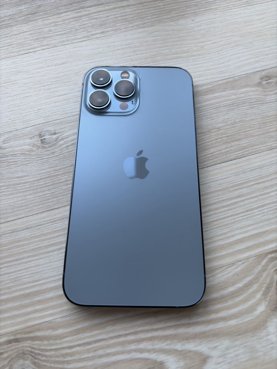 Apple Telefoni cellulari / Smartphones: iPhone 13 Pro Max 256GB Sierra Blue mit OVP – Usato da Bünzen venduto da Cozmo82 1