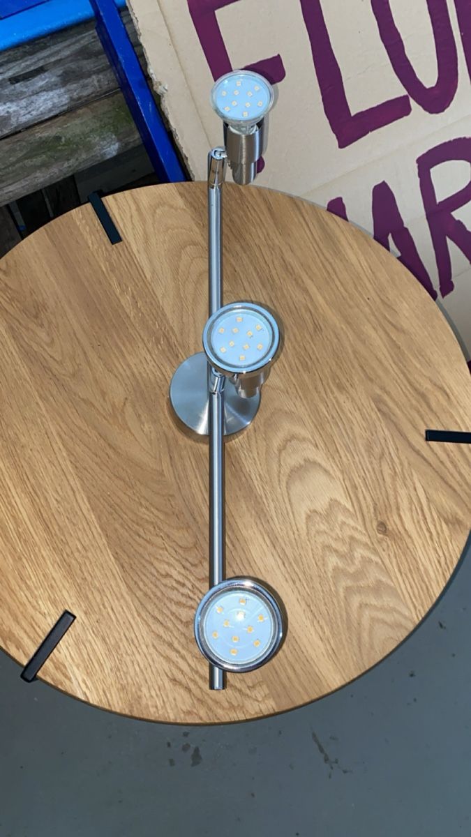 Lampade: Lampe zu verkaufen – Usato da Langrickenbach venduto da Cat.Felix