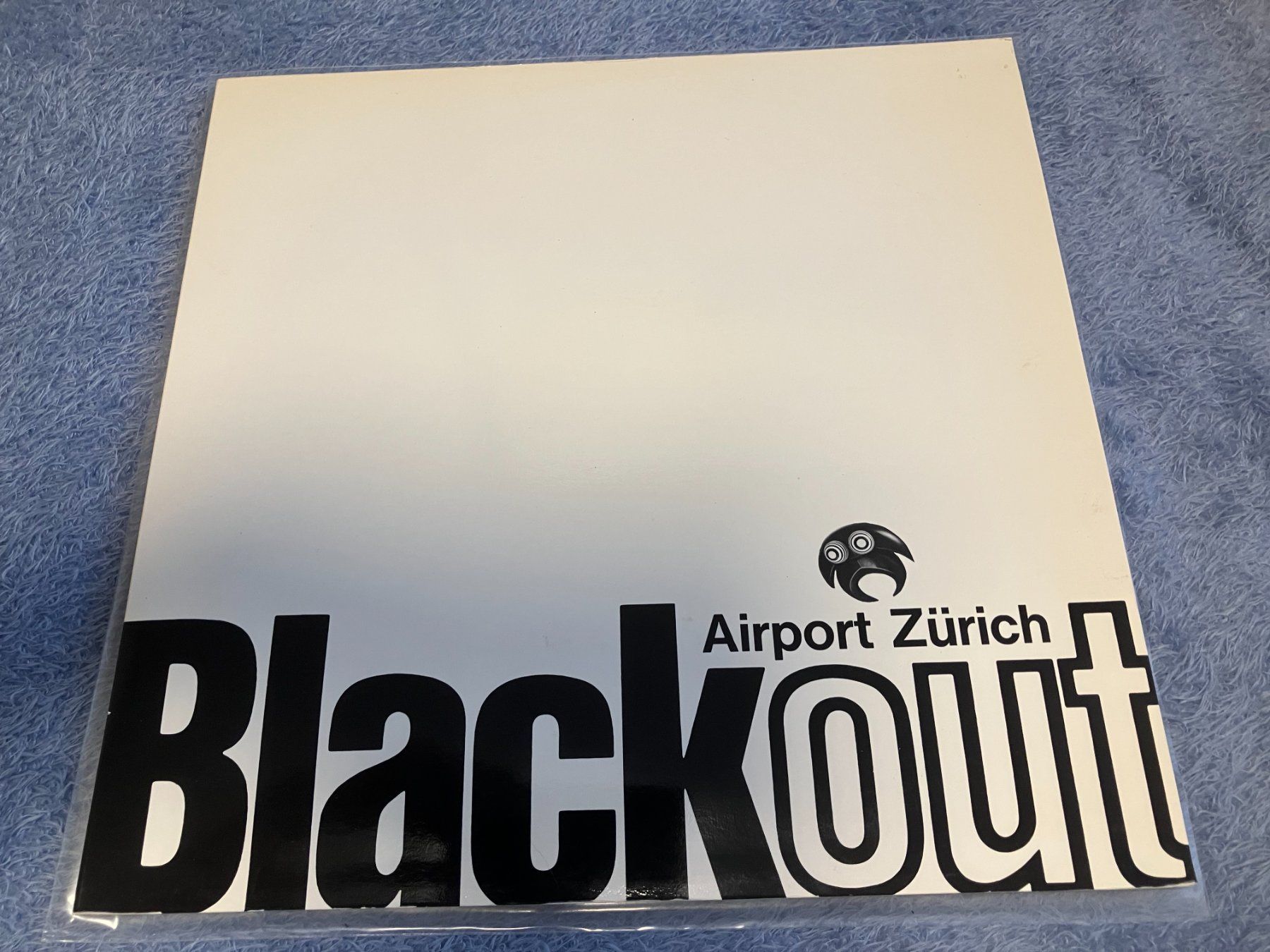 Schallplatten: Blackout – Gebraucht aus Aarwangen von Jukebox3