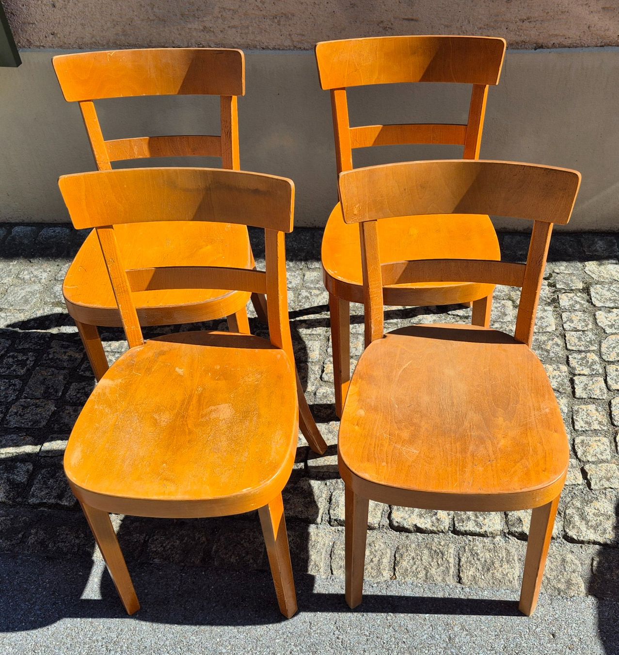 Horgen Glarus Chaises: 4 Holzstühle Horgen Glarus – D'occasion à Engi par Mil_31