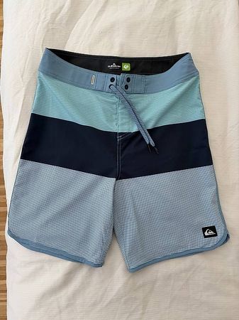 Badehose Quiksilver, Jungen, Gr. 30 / 16 J.  / NEU