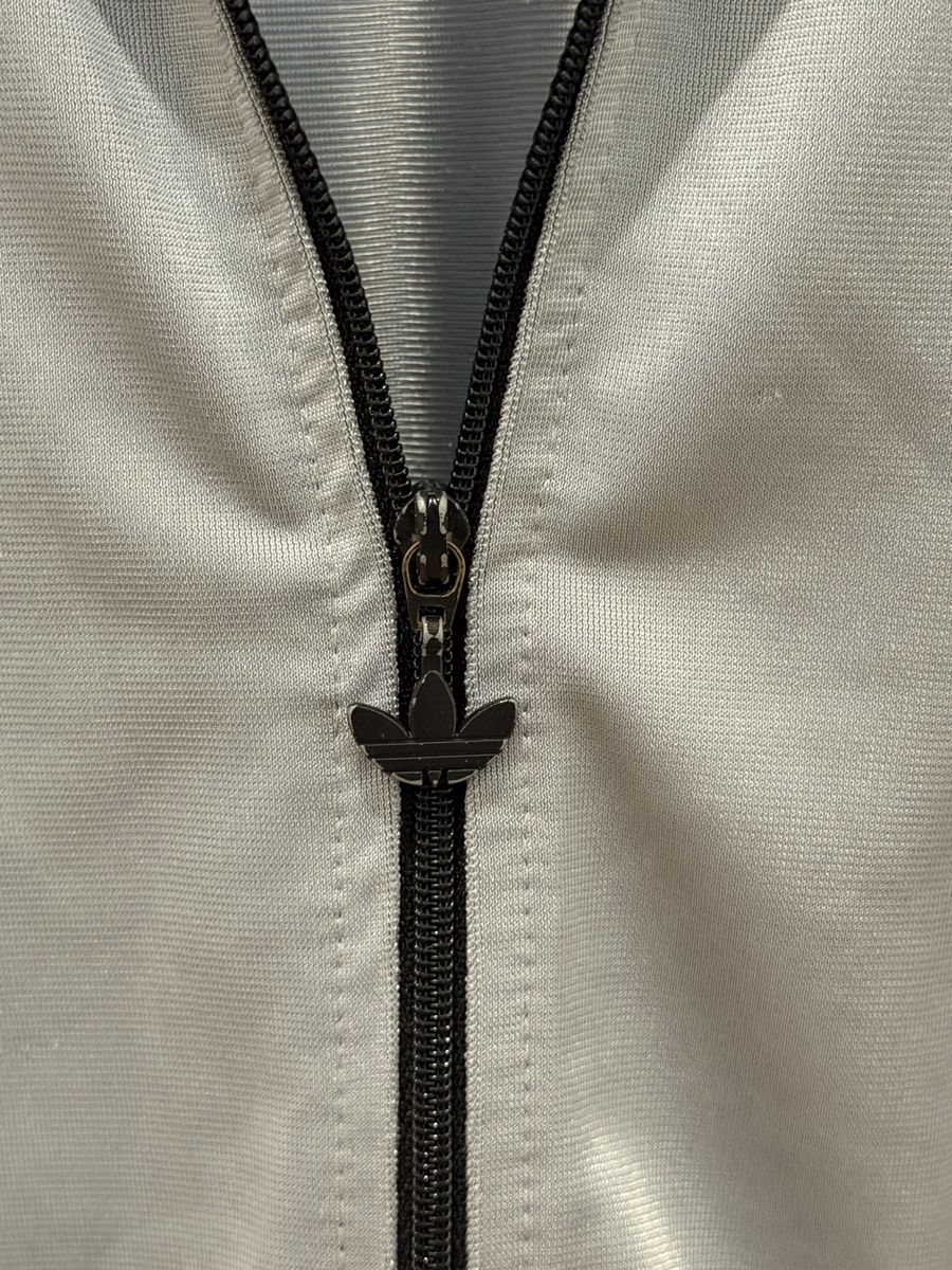 Adidas Giacche: Adidas Silver Jacket - Men's Size L - Great Condition! – Usato da Schaffhausen venduto da die_kb5d 2