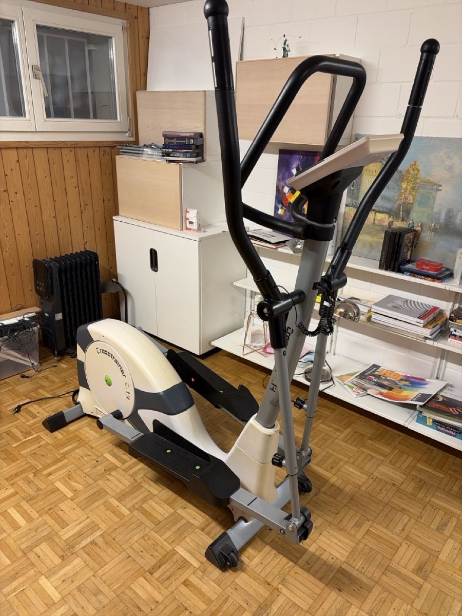 Aldi Vélos d'appartement: Crosstrainer C.14  – D'occasion à Münchwilen TG par atom2000 1