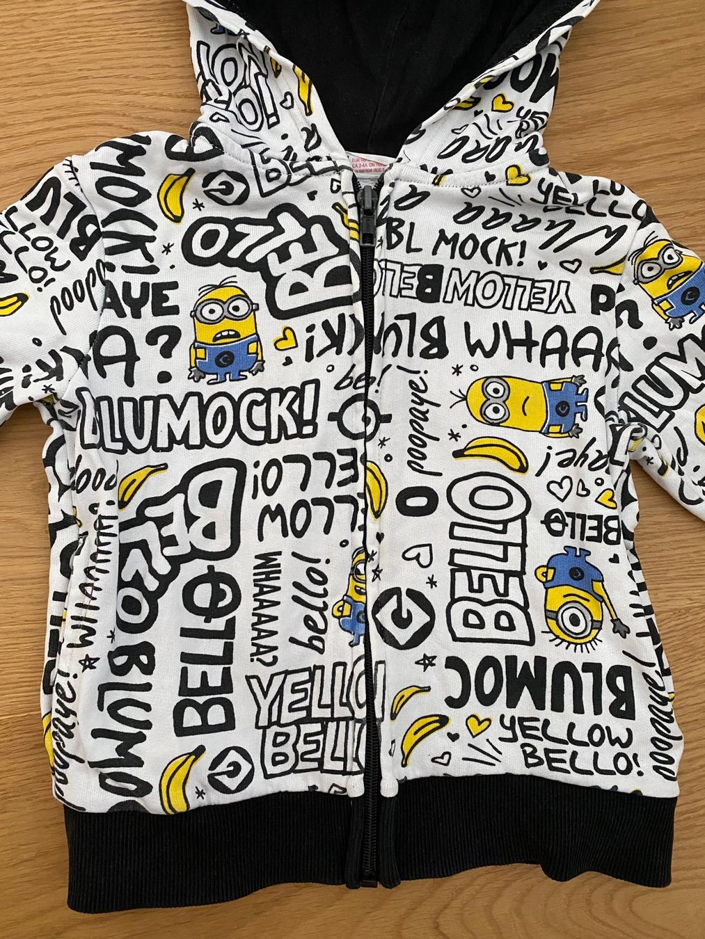 H&M Giacche & Cappotti: Minions Pullover Jäcklein 98 – Usato da Trachslau venduto da M_Schmid81 1