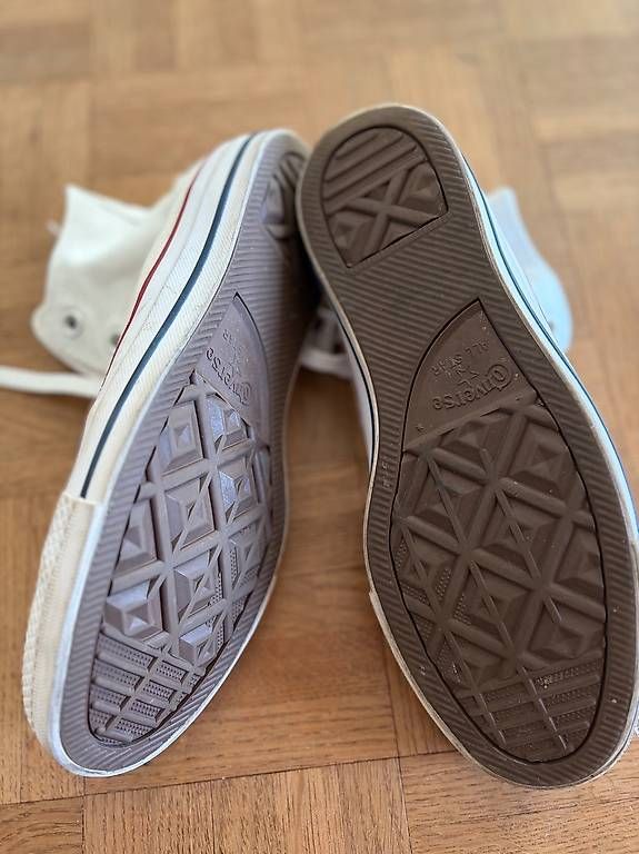 Converse Scarpe da uomo: All Star Converse, weiss, Gr. 38 – Usato da Zürich venduto da DanaM 1