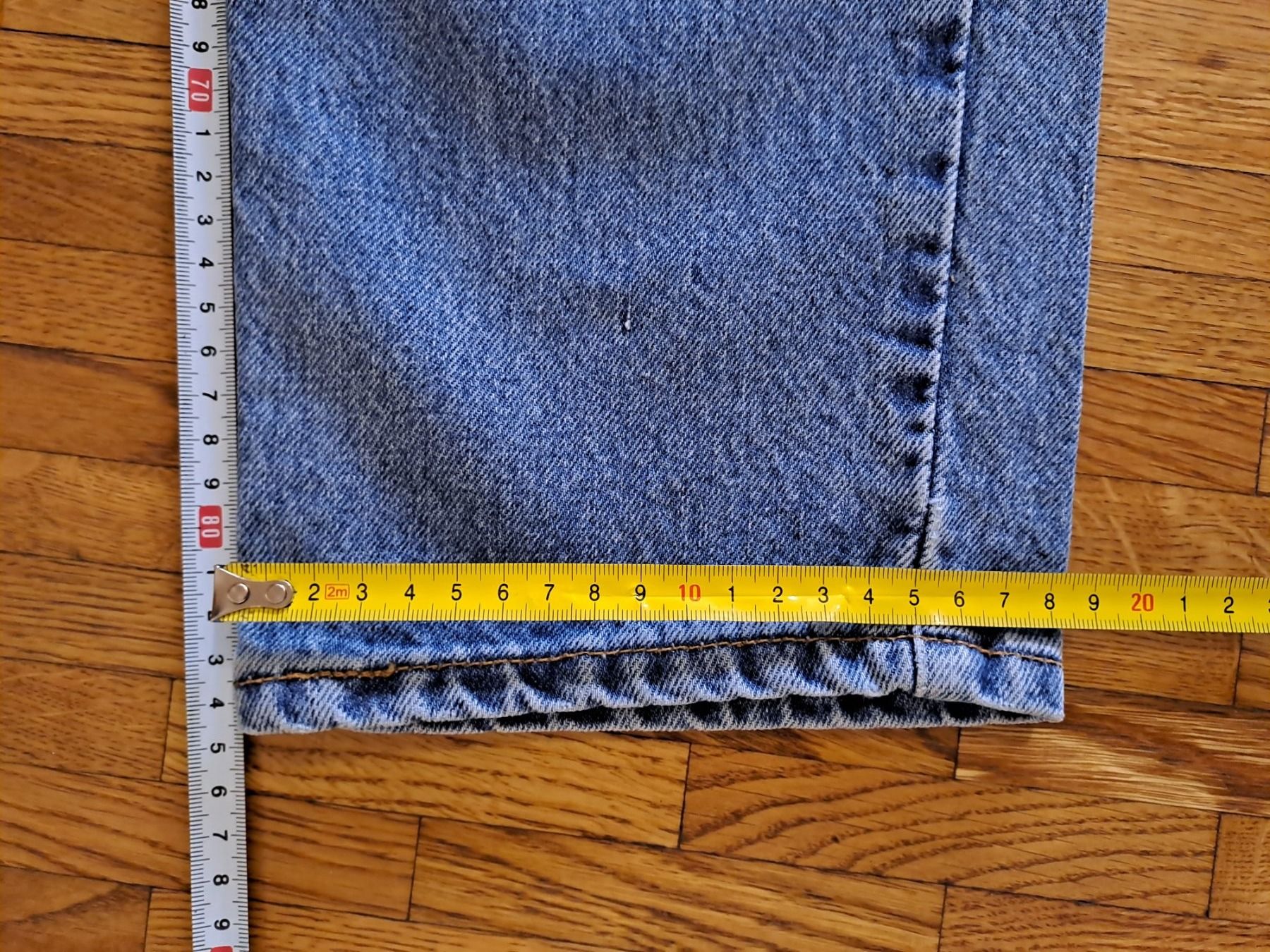 Levi's Jeans: Levis 882 W31 L34 – Nuovo e nell'imballaggio originale da Meyrin venduto da dijin 2