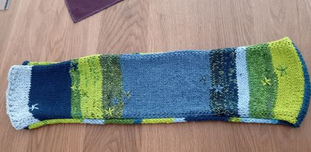 Gestrickter Schal bunt gestreift neu