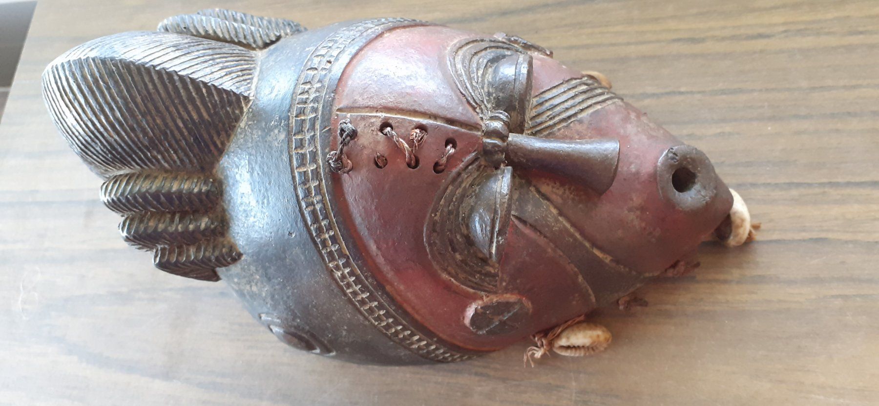 Arte internazionale: Maske Afrika antik – Usato da Mörschwil venduto da antiksalon21 4