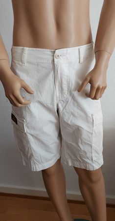 Neue Ralph Lauren Cargo Shorts, weiss, Gr. 31