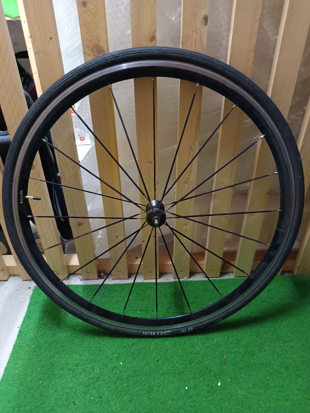 Biciclette: Vélo de course LOOK noir  – Usato da Niederbipp venduto da Djojoladouille 6