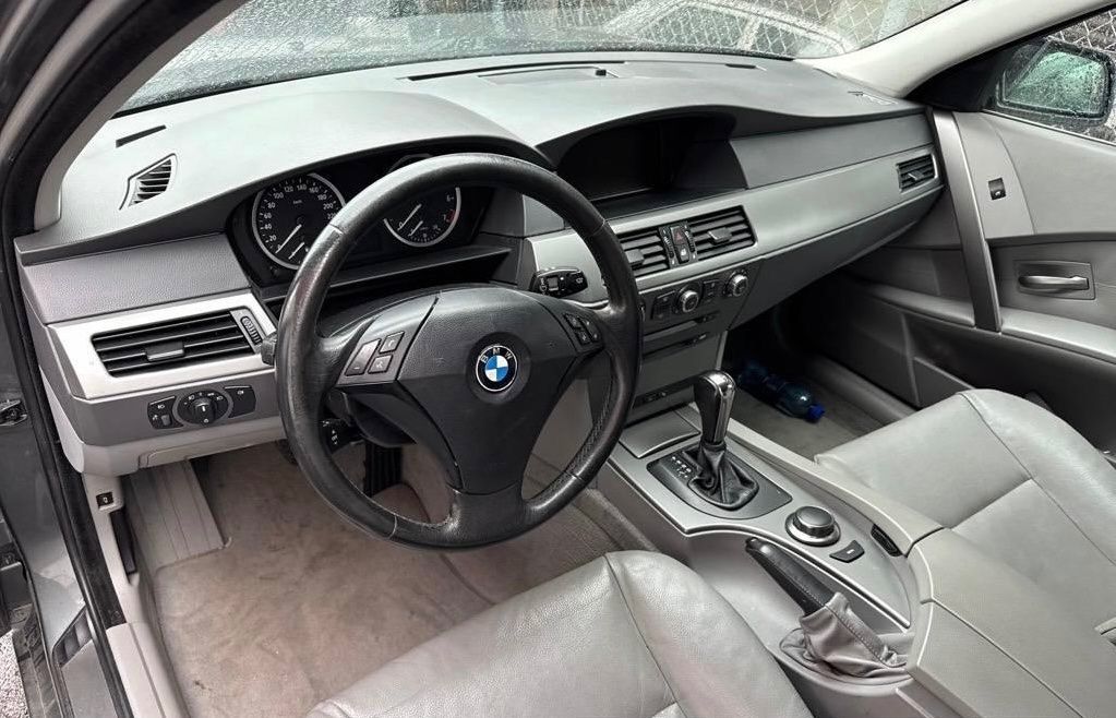 BMW Automobili: BMW 523I – Difettoso da Gals venduto da aya_p7pd 7
