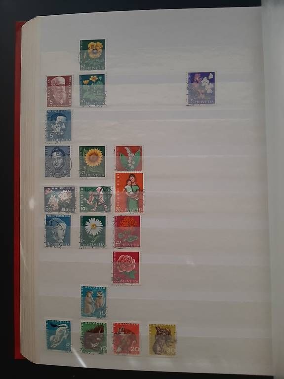 Album: Briefmarken-Einsteckbuch LEUCHTTURM rot A4-Format, 64 Seiten – Usato da Basel venduto da Renato_hirzi 4