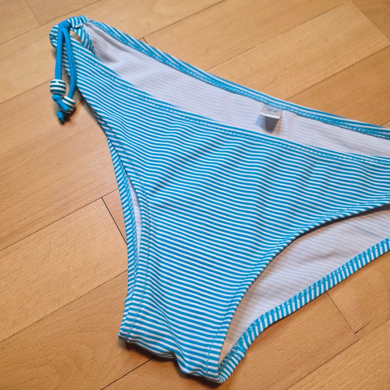 Badekleider & Bikinis: Bikinihose gestreift Gr. 40/L – Gebraucht aus Wald ZH von CapLux 3