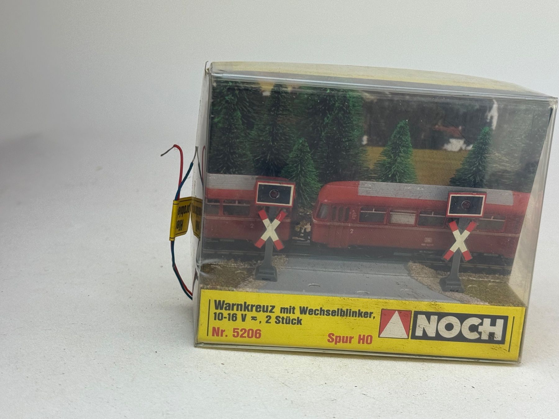 Noch Modelleisenbahnen: HA- Noch Warnkreuz mit Wechselblinker – Gebraucht aus Elm von Wikmtz