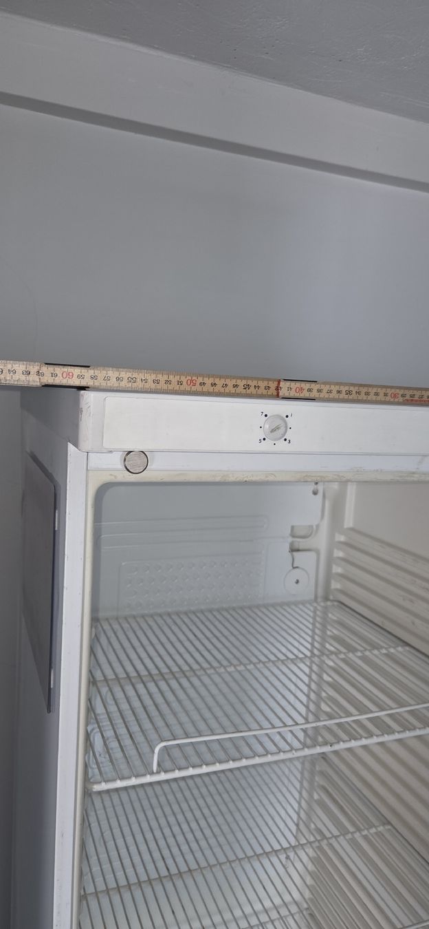 Liebherr Frigoriferi: Getränkekühlschrank – Usato da Kirchleerau venduto da Marco2014 3