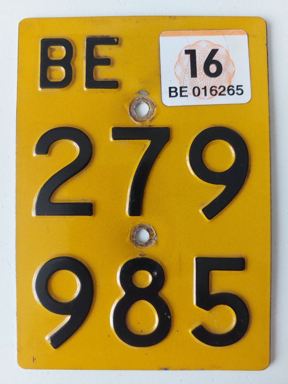 Sachs Insegne: Velonummer BE 16 gelb Mofanummer Plaque Mofa – Usato da Schenkon venduto da Uhu007