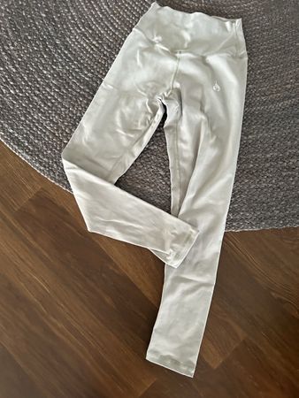 Ryderwear Leggings XS, hellgrün Salbei  für den Sport!