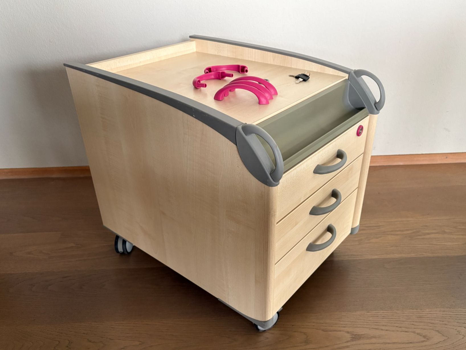 Moll Banconi: Moll Rollcontainer, Ahorn Dekor – Usato da Rüschlikon venduto da user999 3