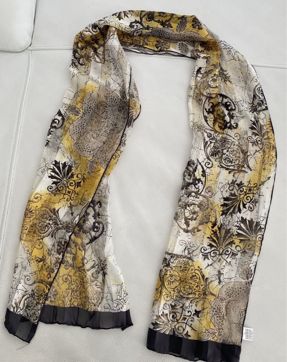 Foulard & Sciarpe: Seiden Schal 🌸 – Usato da Opfikon venduto da Luis144 2