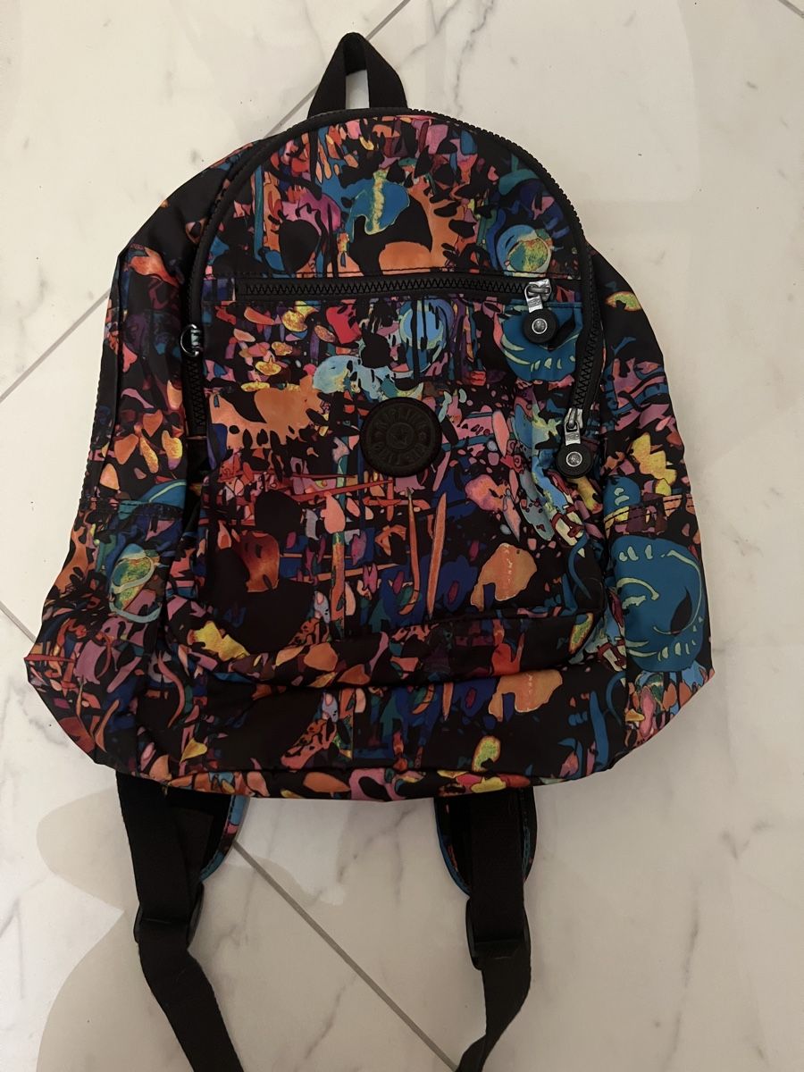 Kipling Rucksäcke: Kipling Rucksack A4 , Kipling sac à dos A4 – Gebraucht aus COLOGNY von fleurdelys84