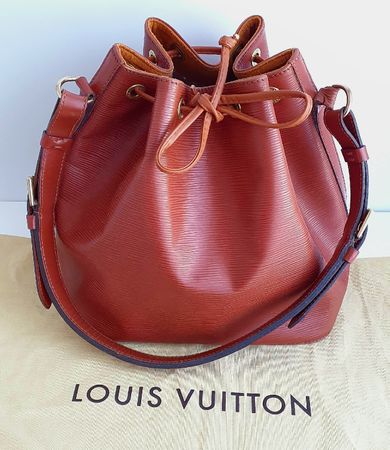 Louis Vuitton Petit Sac Noe Cognac Epi Leder