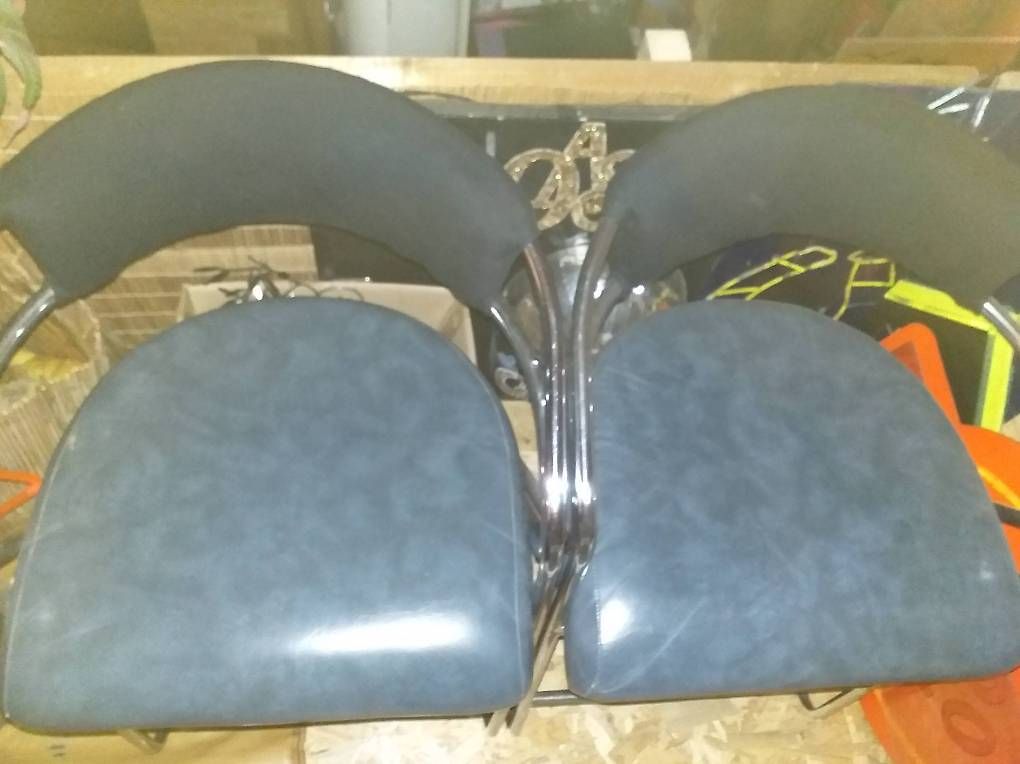 Poltrone: 2 Bar - Sessel - 1Preis – Usato da Rorschach venduto da kristys 2