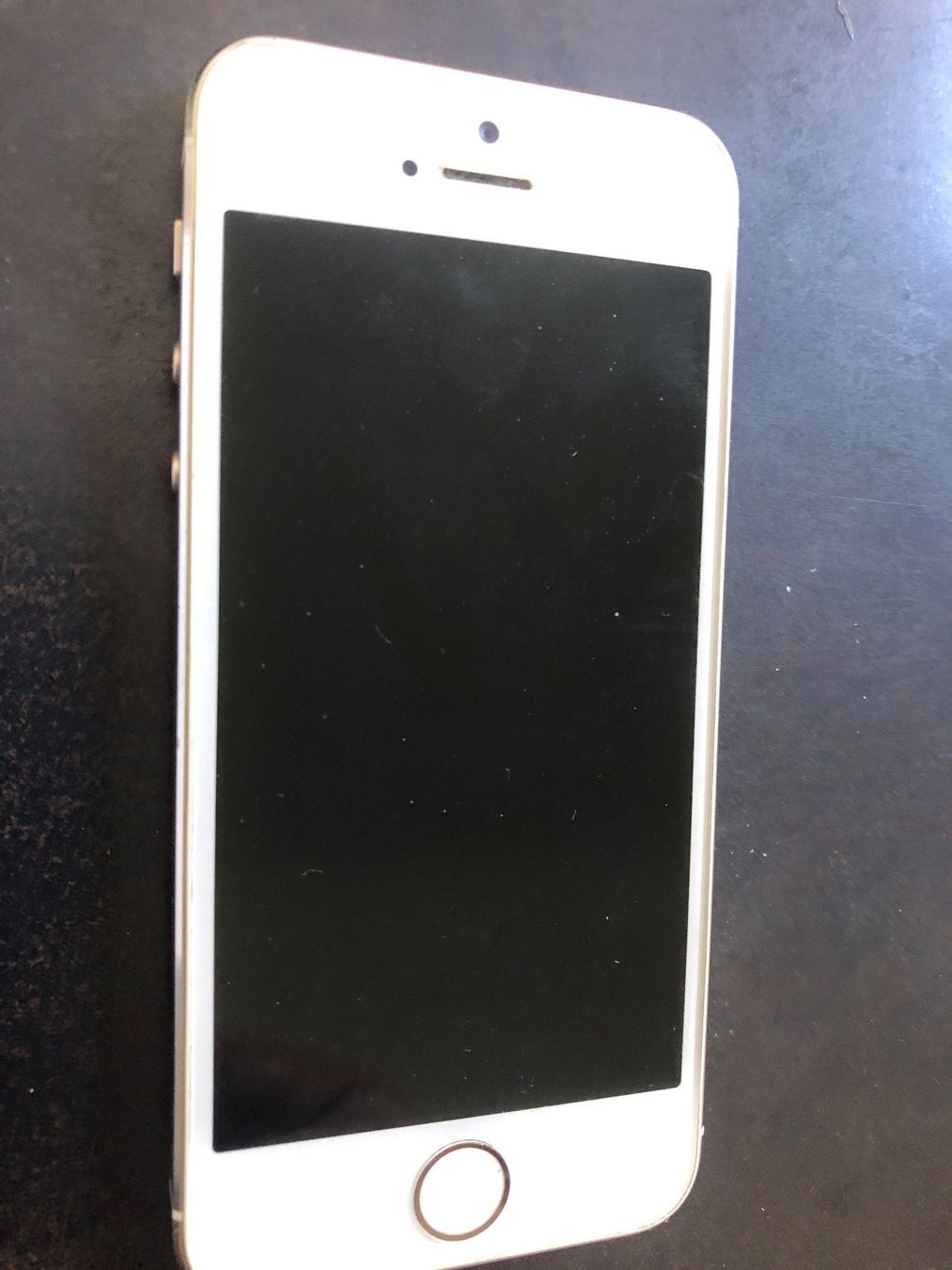 Apple Telefoni cellulari / Smartphones: I phone 5s gold 32 gb – Usato da Zürich venduto da peterle01