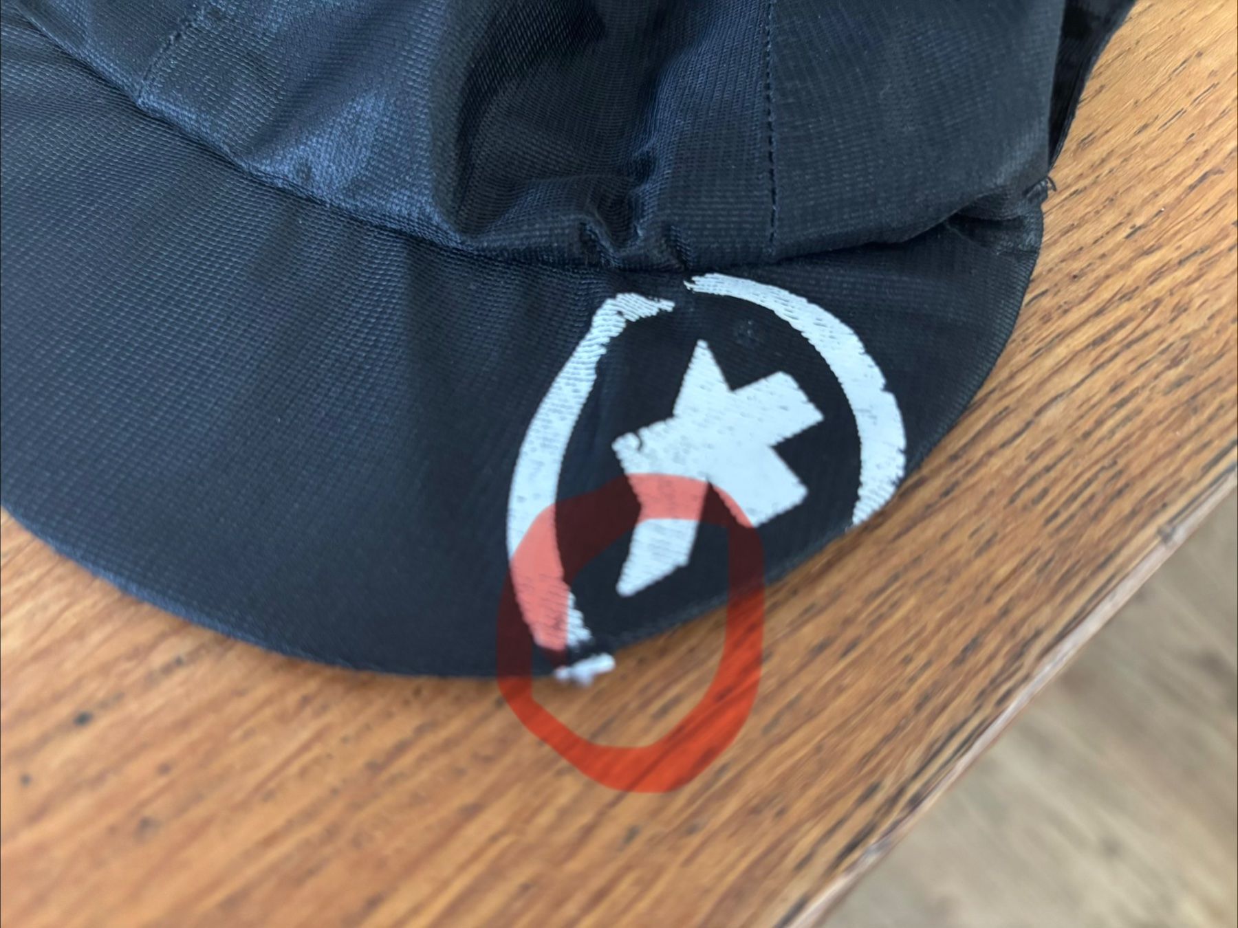 Assos Hüte, Mützen & Caps: Assos rain Cap – Gebraucht aus Geuensee von sonnetje 2
