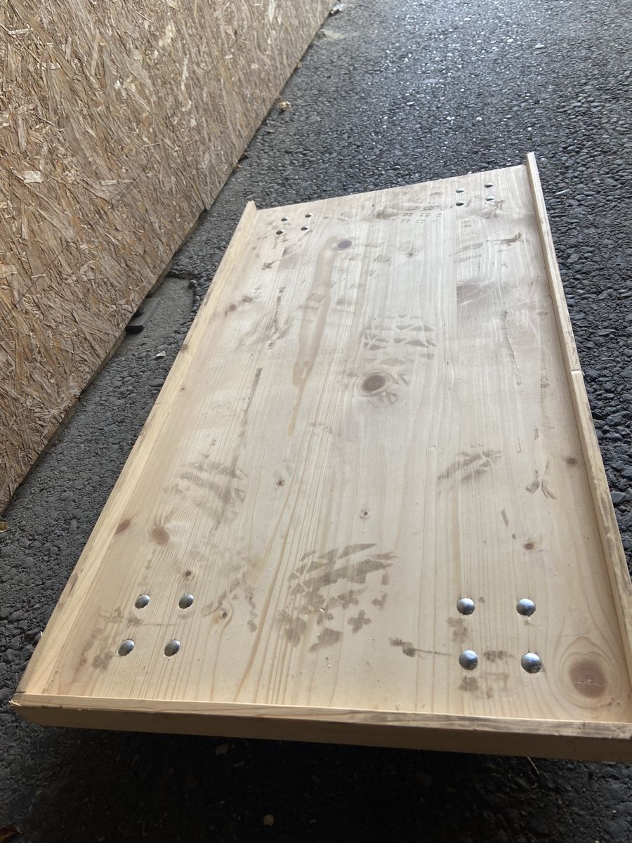 Articoli in legno: Rollbrett aus Holz, praktisch,und stabil – Usato da Galmiz venduto da Queenstone 2
