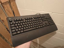 Logitech G213 Prodigy Gaming Tastatur CH Layout - Top