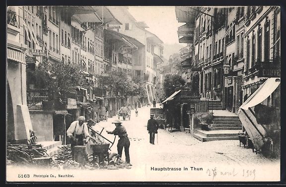 Cartoline postali: AK Thun, Hauptstrasse mit Holzhackern – Usato da Berlin venduto da bartko-reher