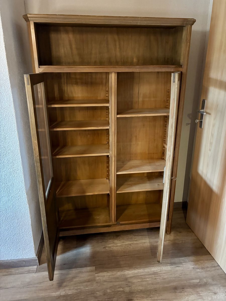 Vetrine: Antiker Kasten Vitrine – Usato da Gündisau venduto da yuma06 1
