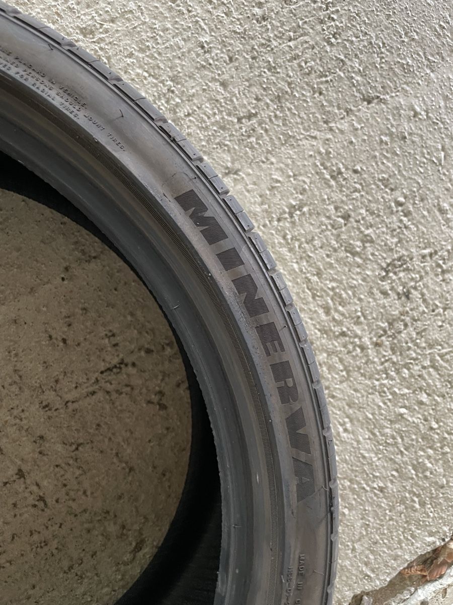 Minerva Pneus & Roues: 2x 275/30 R20 97Y – D'occasion à Einsiedeln par VH_ 4