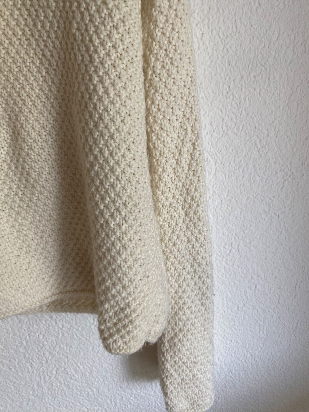 Maglioni & Felpe: weisser Strickpullover mit grossem Kragen, L/XL – Usato da Spiegel b. Bern venduto da corn2009 3