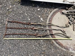 Etwa 30 Stück rostige Viehketten