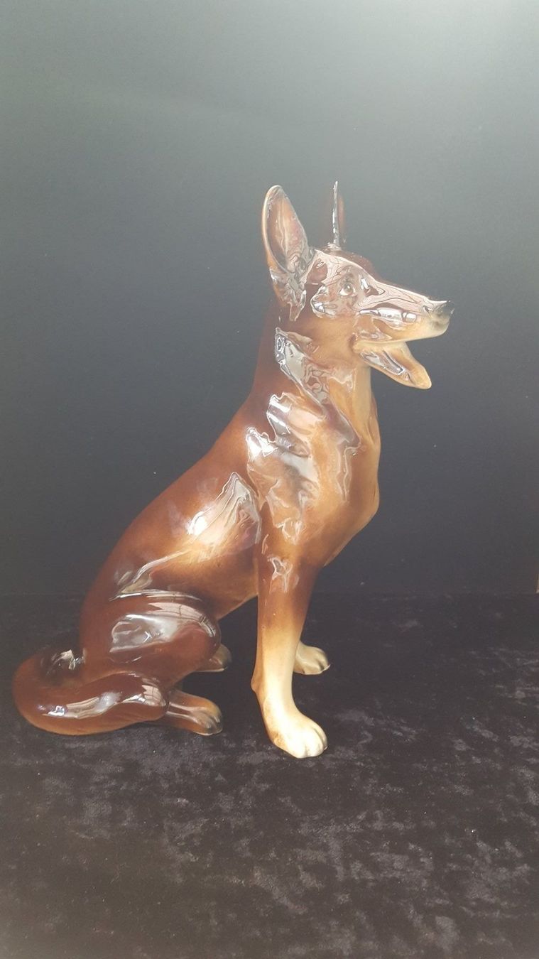 Statuette: Schäferhund Porzellan – Usato da Reinach venduto da 3Guggerli