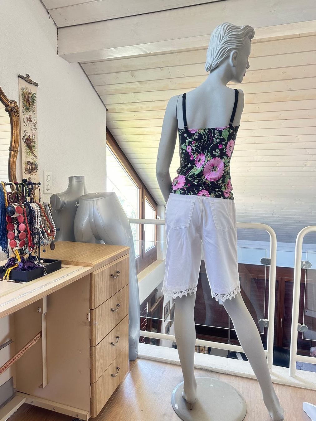 Bogner Pantaloni: Schöne Bermuda-Shorts von BOGNER – Usato da Neuhausen venduto da Lechasseur 3