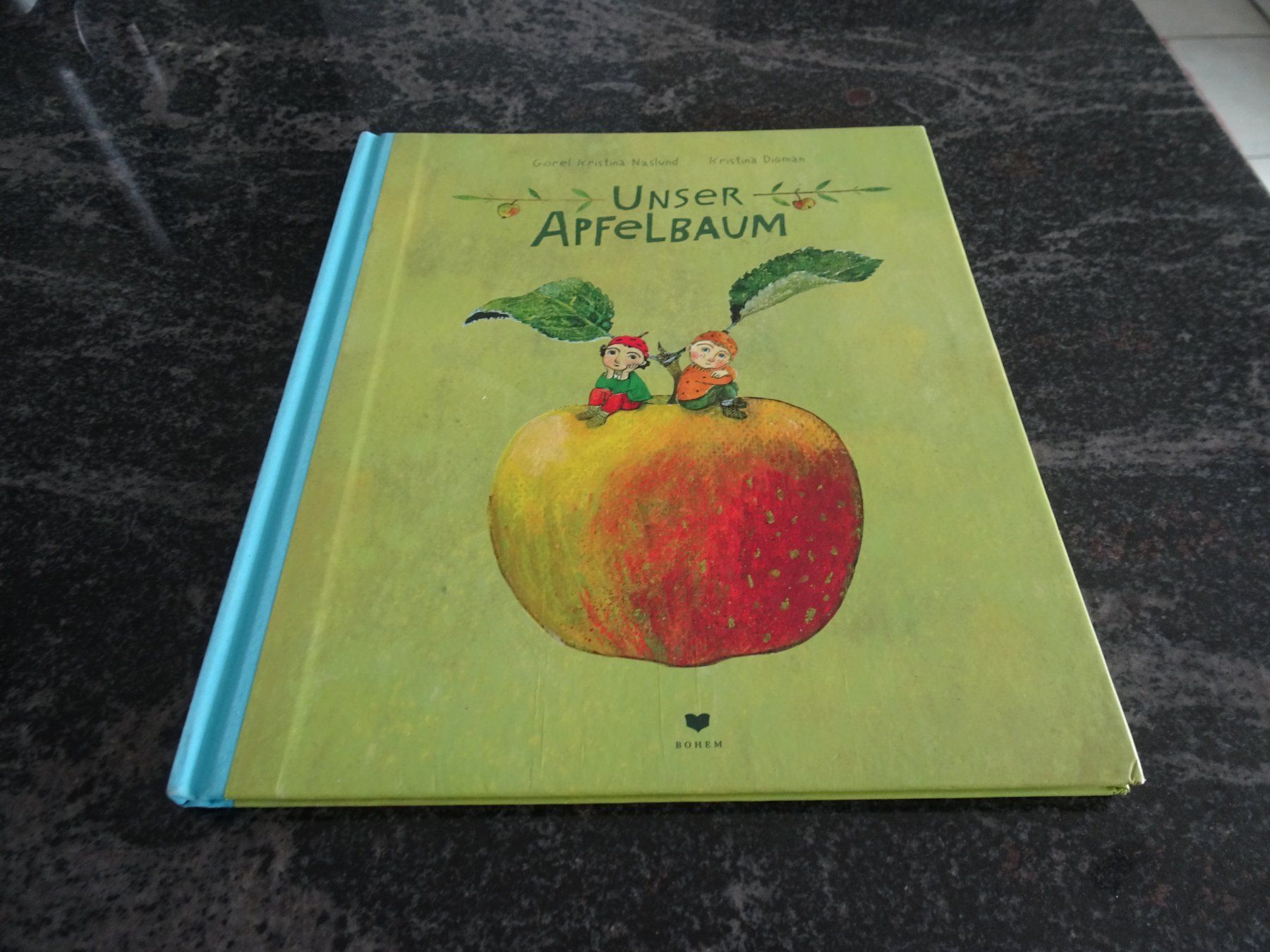 Libri: Bilderbuch Unser Apfelbaum - Neuwertig wunderschöne Bilder – Usato da Zürich venduto da Roulet