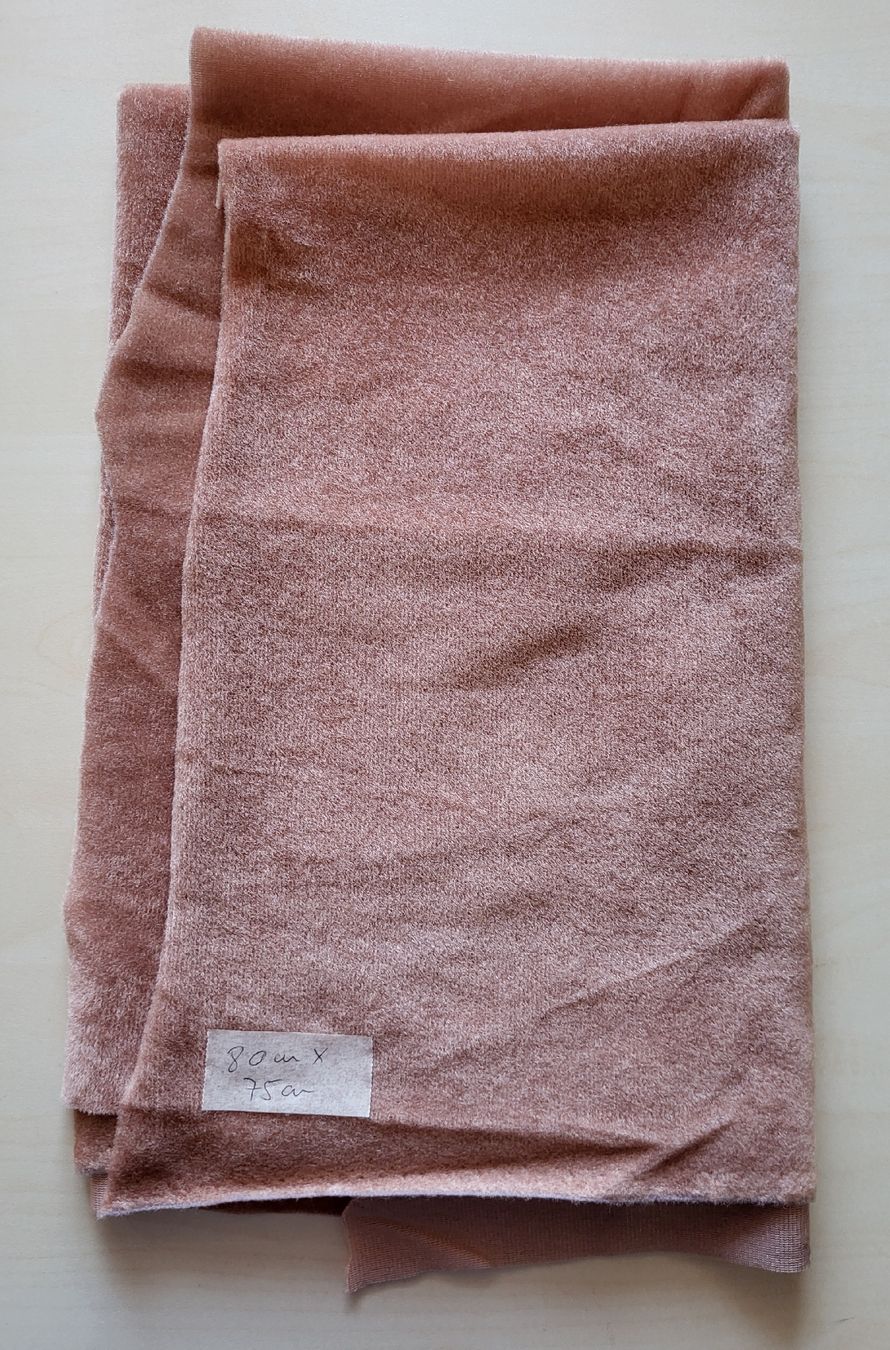 Tessuti: Resten Samtstoff, Altrosa, 80cm x 75cm – Usato da Winterthur venduto da Baer49