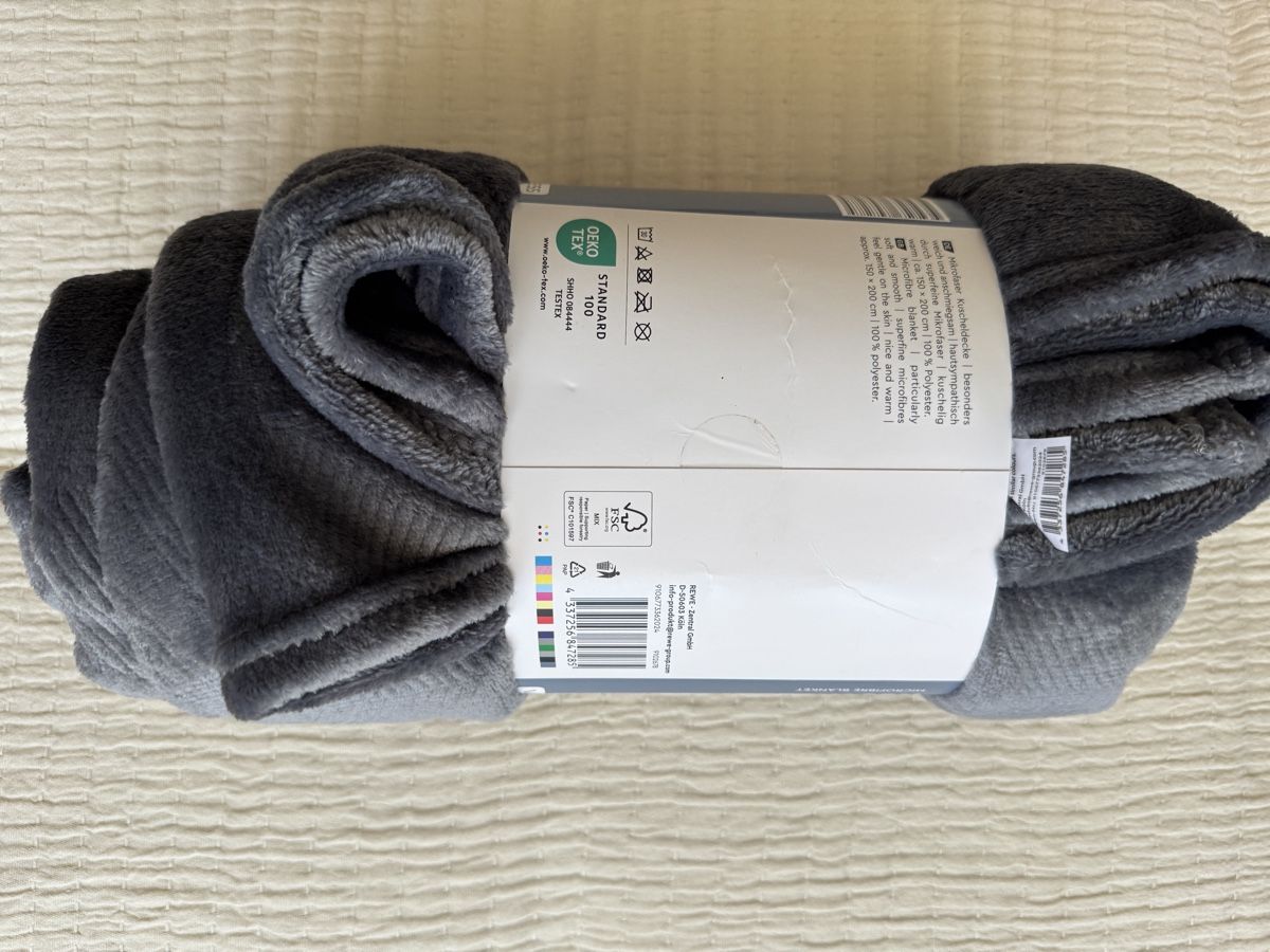 Coperte: Kuschelige Microfaser Decke, 150x200cm, Neu & Originalverpac – Nuovo e nell'imballaggio originale da Basel venduto da triniswiss68 5
