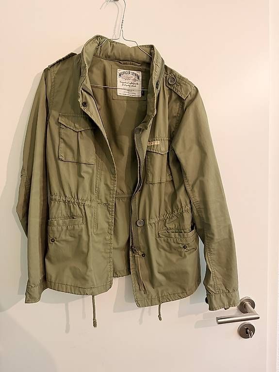 Giacche: Parka Jacke Tommy Hilfiger – Usato da Adligenswil venduto da TST04