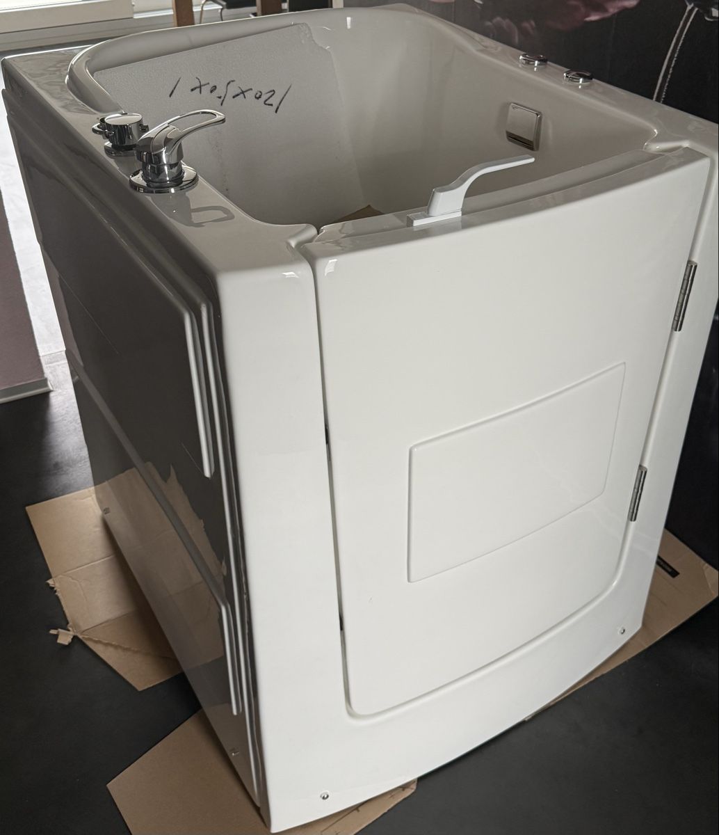 Vasche da bagno: Seniorenbadewanne - 80x94x101cm – Nuovo e nell'imballaggio originale da Emmenbrücke venduto da Ibor0 2
