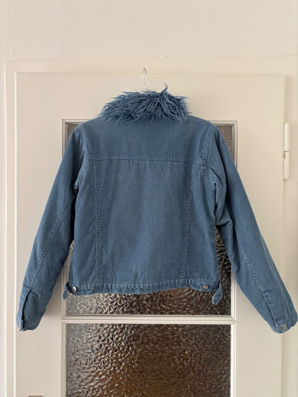 Giacche: Vintage Jeansjacke mit Kunstfell – Usato da Basel venduto da Rose9917 2